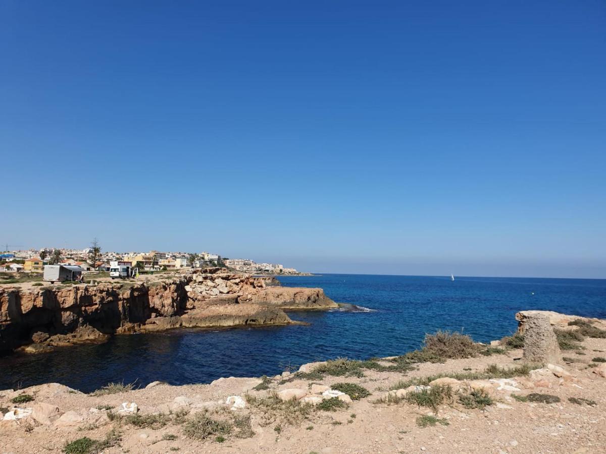 Perfect For Exploring Local Areas And More Torrevieja Kültér fotó