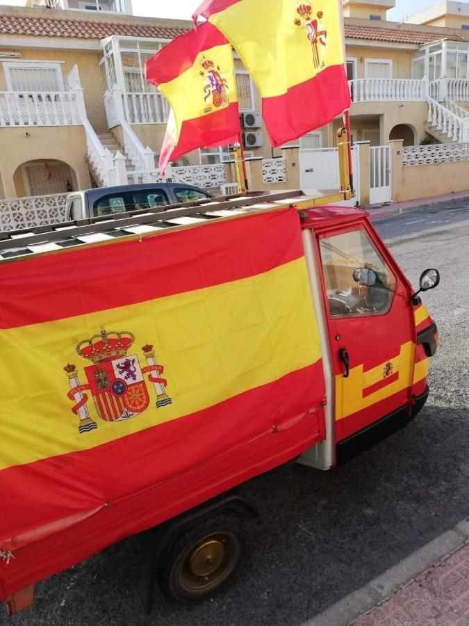 Perfect For Exploring Local Areas And More Torrevieja Kültér fotó