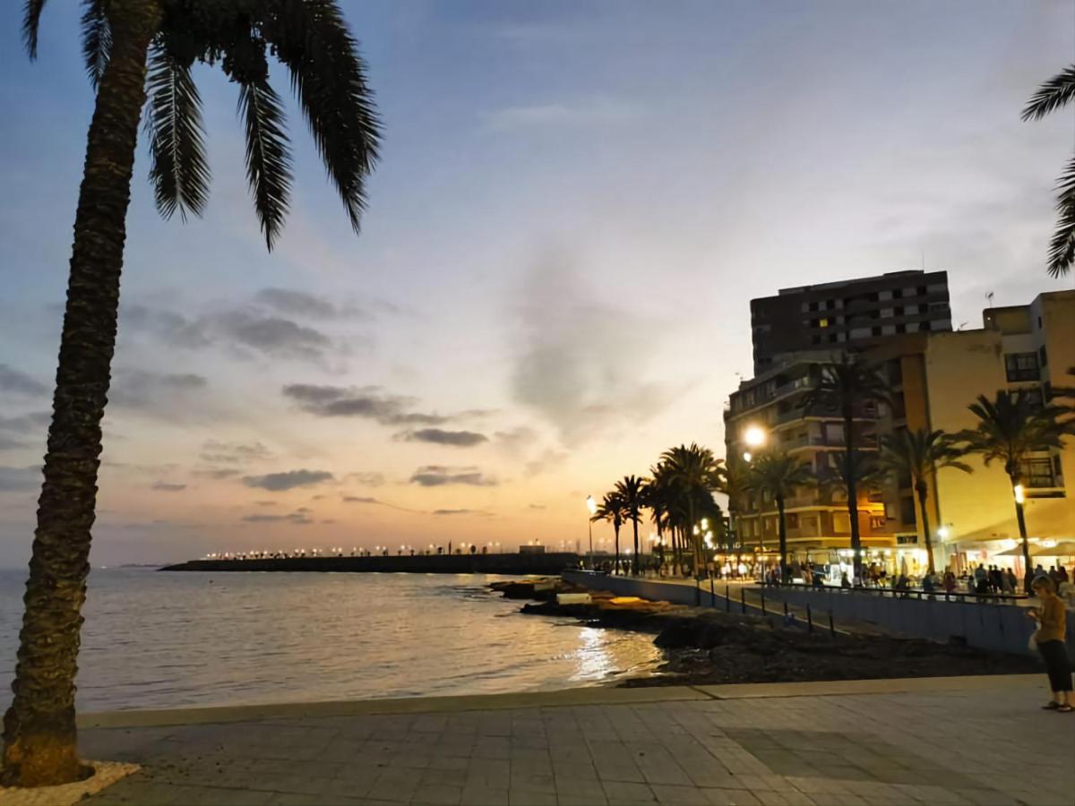 Perfect For Exploring Local Areas And More Torrevieja Kültér fotó